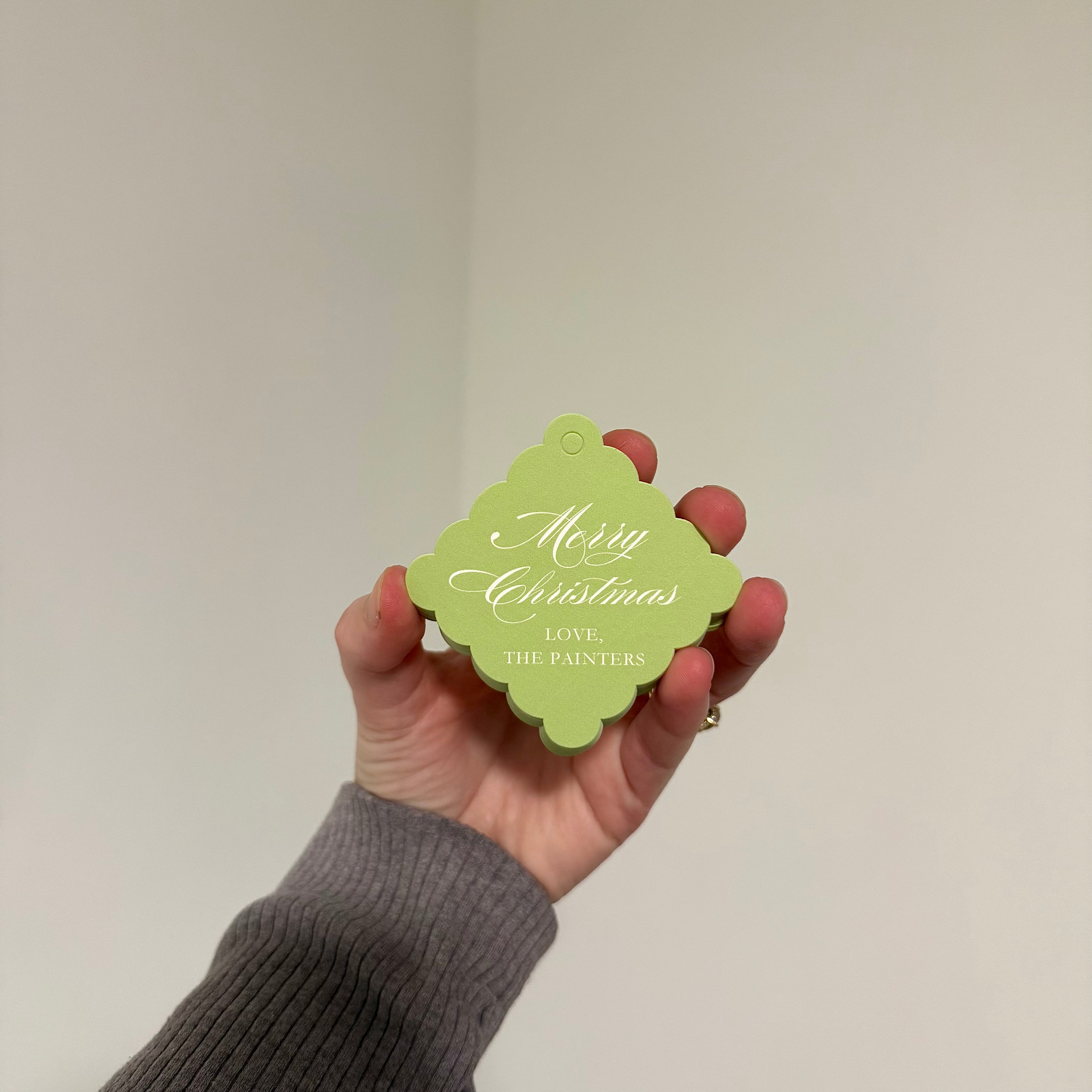 Scalloped Diamond Christmas Tag